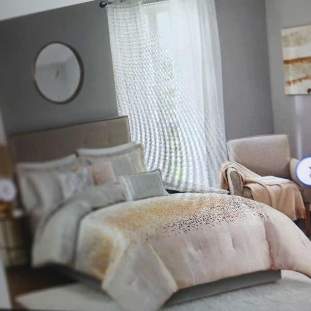 Daetanna blush grey gold microfiber  7 piece conforter set